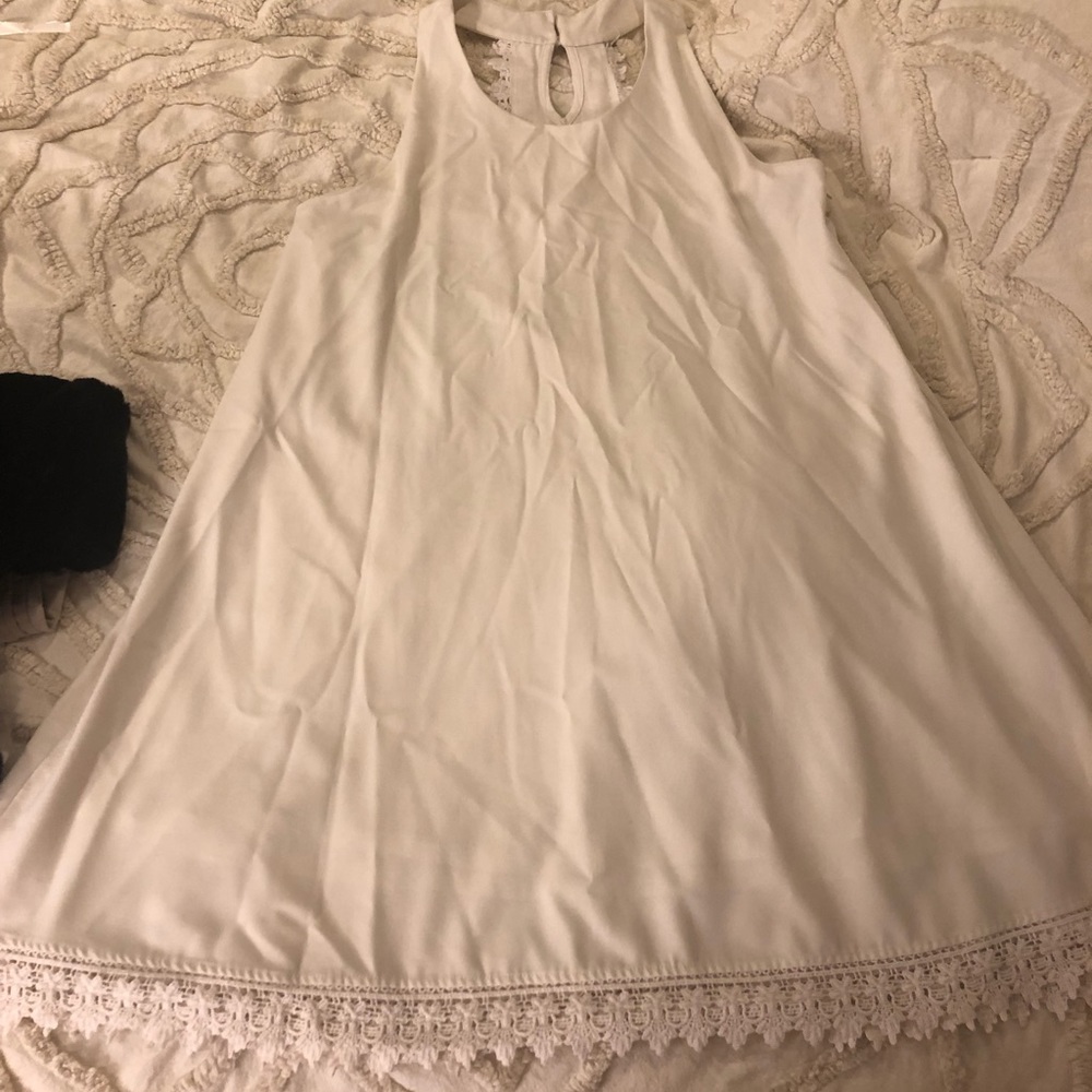 Cute bridal or graduation dress!